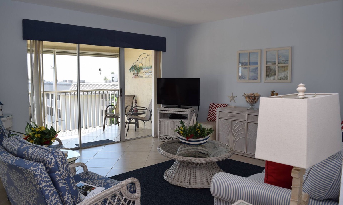 Sanibel Condo | Gulf Views That Glistens Like Diamonds