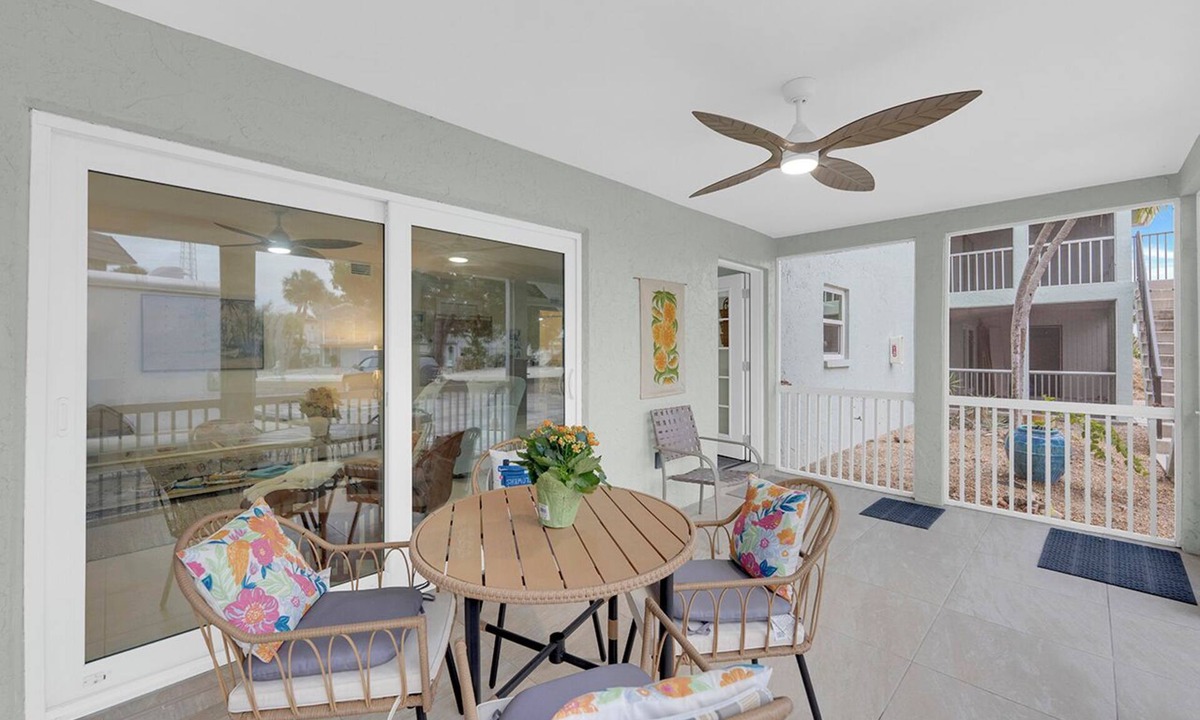 Fort Myers Beach Condo | Gulf Westwind 3-1. Across the street from Beach! Resort style pool.