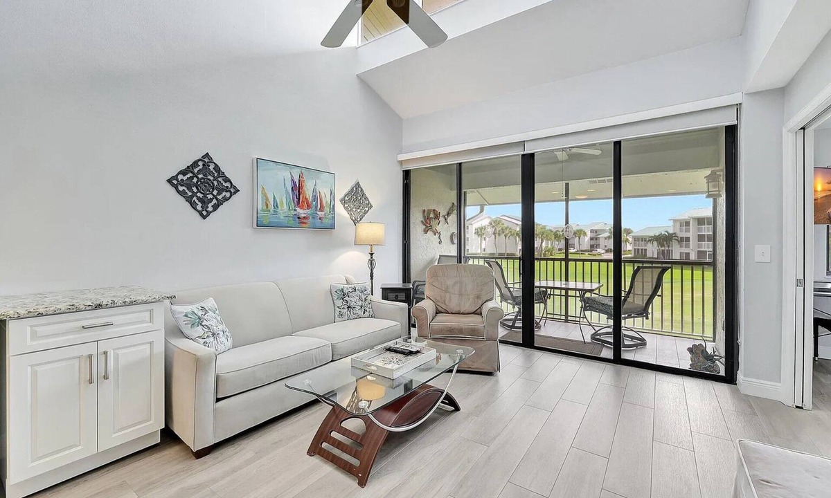 Fort Pierce Condo | GV 5123 Golf Course View Condo - Welcome to Paradise