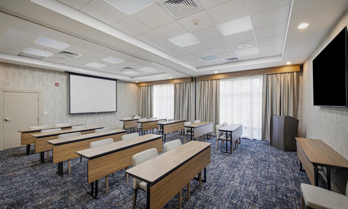 Hickory Hotel | Hampton Inn Hickory