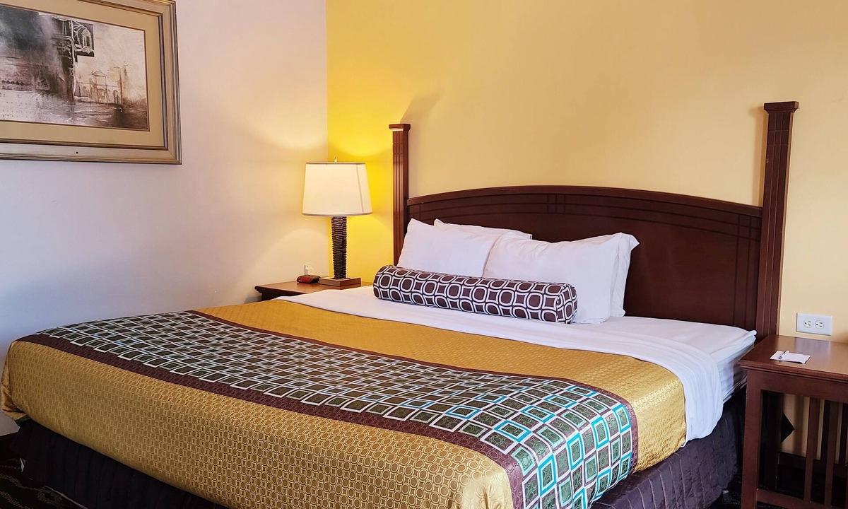 Camp Hill Hotel | Hampton Inn (not a Hilton Affiliate) Camp Hill - Harrisburg SW