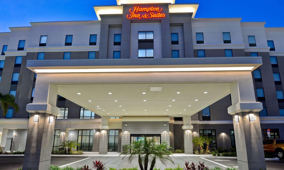 Tampa Hotel | Hampton Inn & Suites Tampa Riverview Brandon