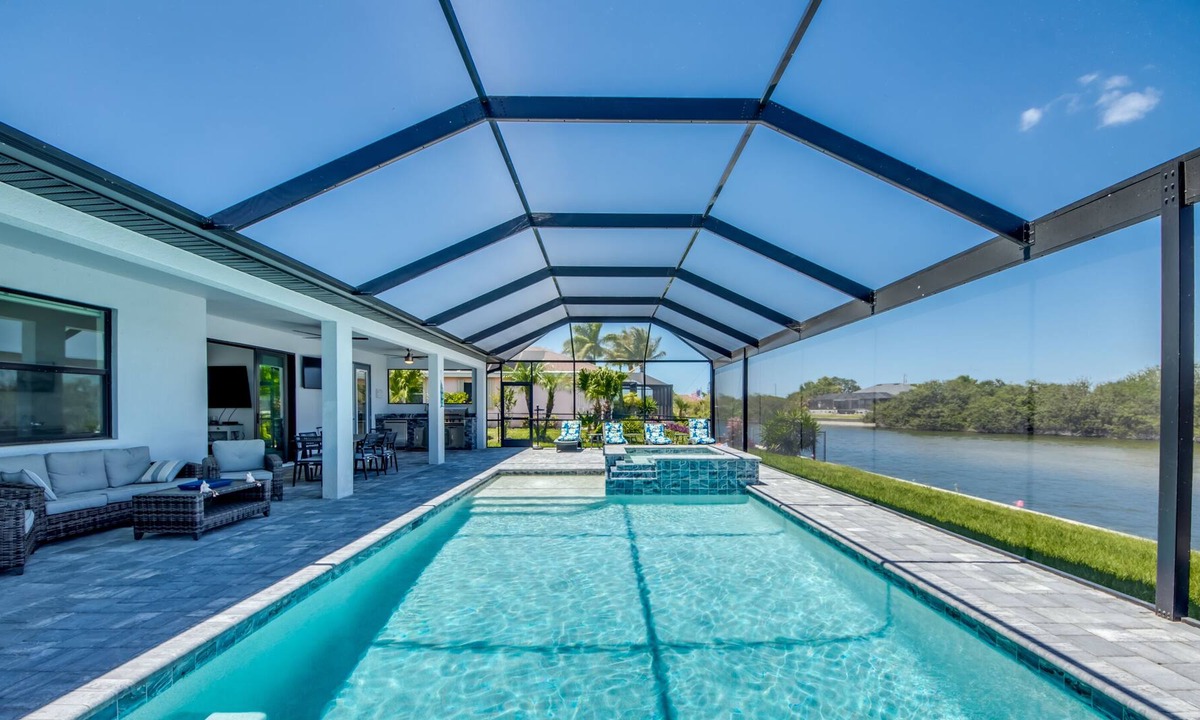 Diplomat Villa | Happy Cape 51
