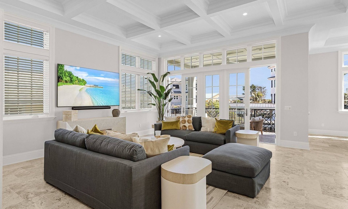 Fort Myers Beach House | Heated Pool, Chefs Kitchen, Multi-Level Home| 260 Coastal Luxe Retreat