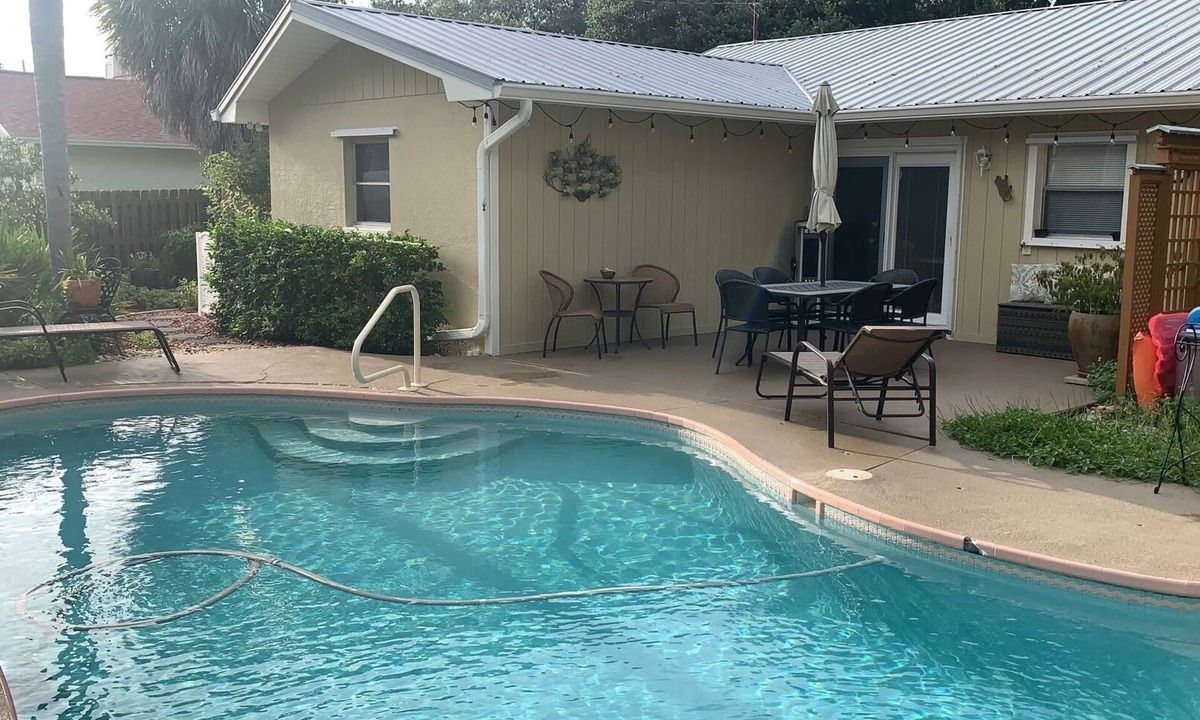 Palm Harbor House | Heated salt water pool, close to beaches, includes free pass to Honeymoon beach