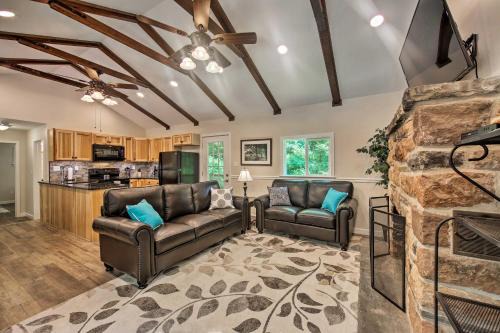 Fort Indiantown Gap House | Hike, Hunt & Unwind: Cozy Cabin Near Hersheypark