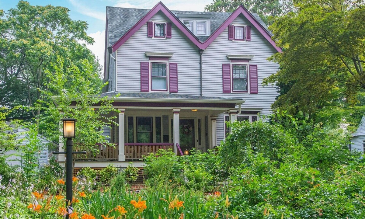 Glen Ridge House | Historic 7BR Glen Ridge Home - Near NYC & MetLife Stadium - World Cup 2026