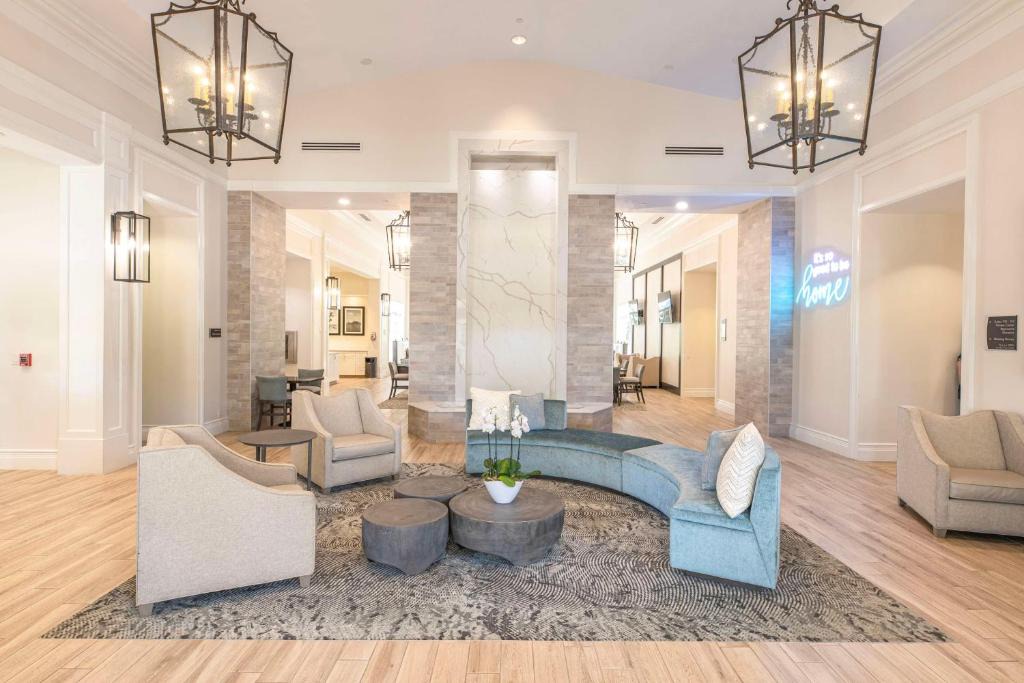Palm Beach Gardens Hotel | Homewood Suites by Hilton Palm Beach Gardens