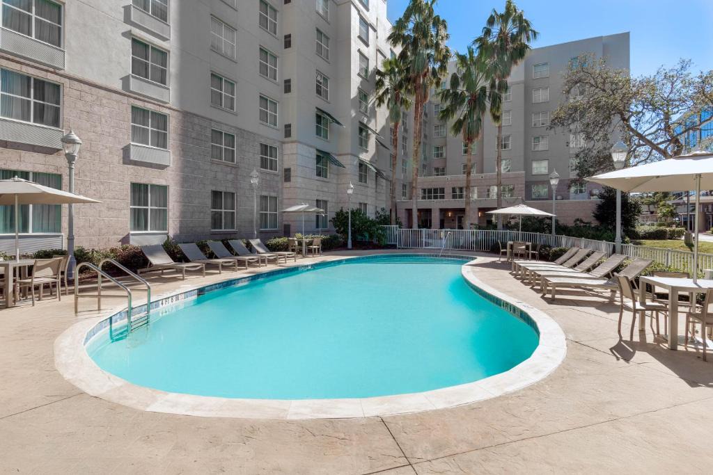 Westshore Hotel | Homewood Suites by Hilton Tampa Airport - Westshore