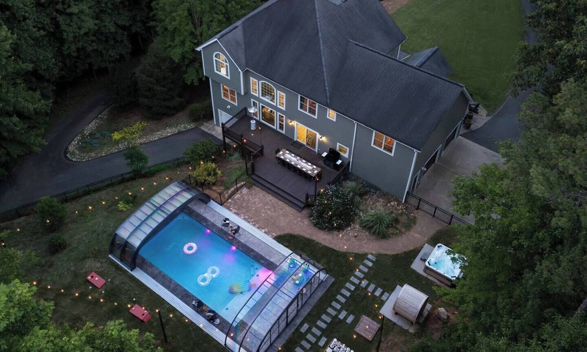 Candler House | HotTub—Heated Pool—Theater—Game Room—Sauna