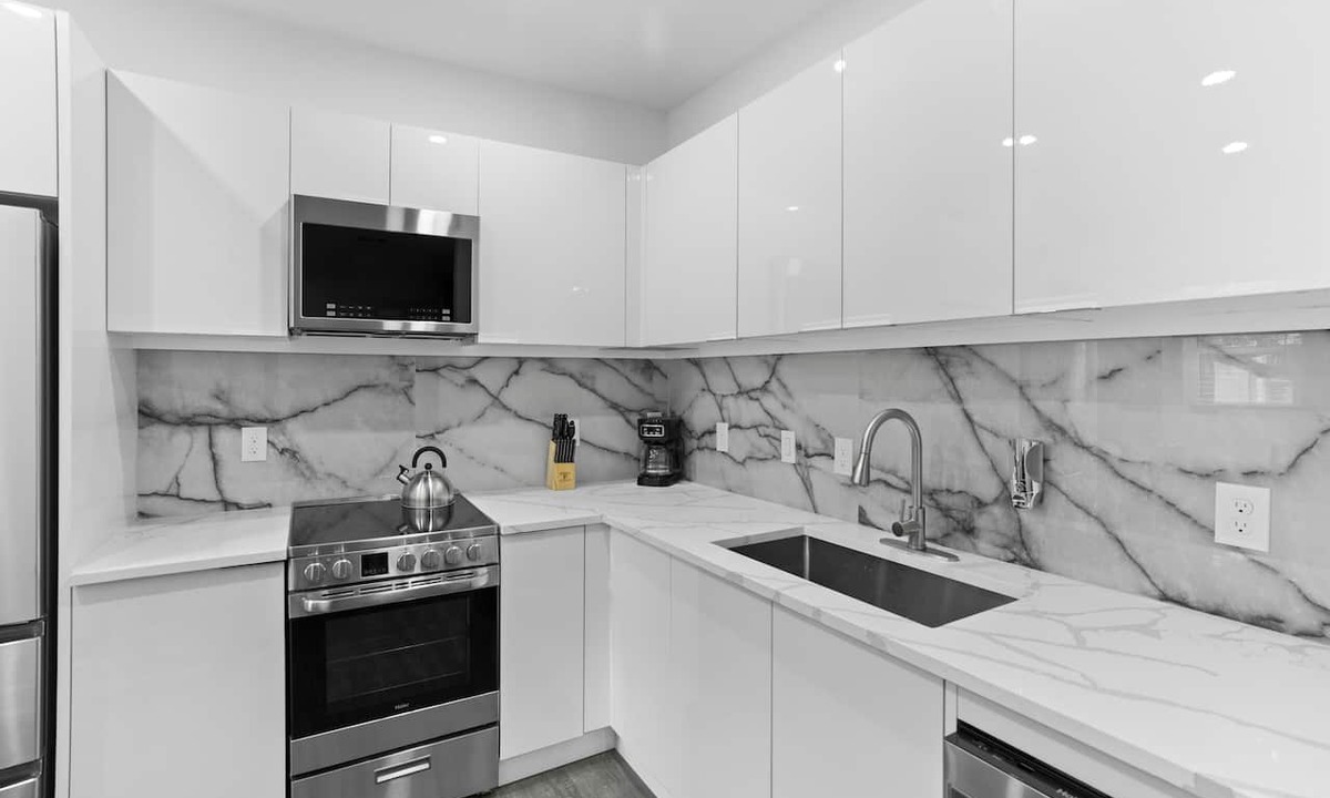 SoHo Apartment | Hyde Park 1/1 private residence 16