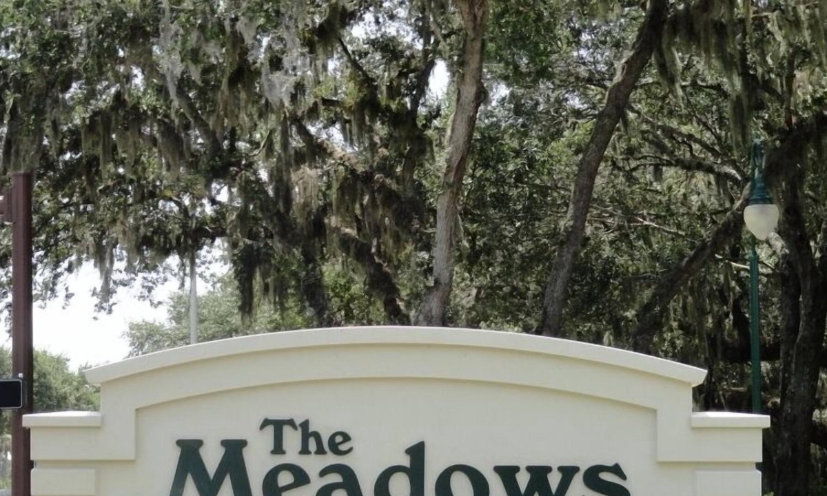The Meadows Condo | Immaculate, Ground Floor, Pool View Condo In The Meadows