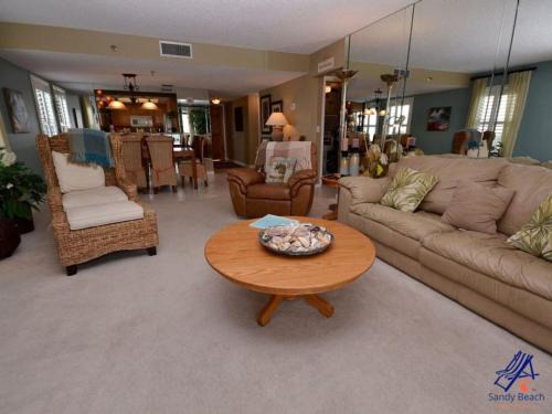 Indian Rocks Beach House | Indian Rocks Beachfront 2BR 2BA Reflections 908