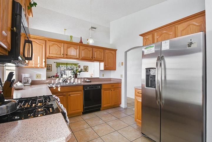 Indian Wells Villa | Indian Wells - 3BD/2BA Pool Home - Sleeps 6 - Gold - RIW301