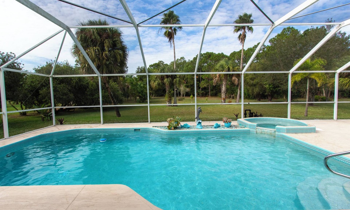 Lehigh Acres House | Inviting 3/2 Pool Home nestled in a peaceful, pristine neighborhood