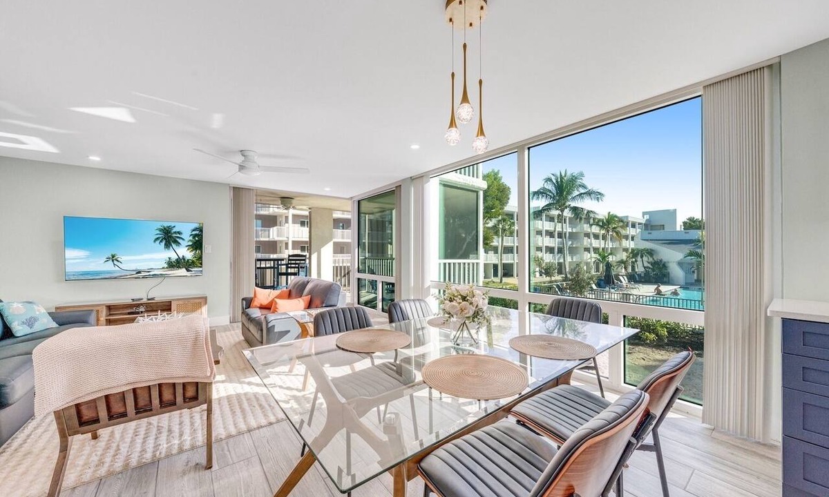 Sanibel Condo | Island Beach Club 220A: Updated, Pet-Friendly Gem - Steps to the Beach!