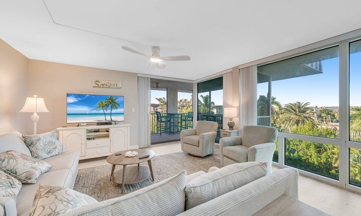 Sanibel Condo | Island Beach Club P2B – Newly Renovated Beach View Retreat