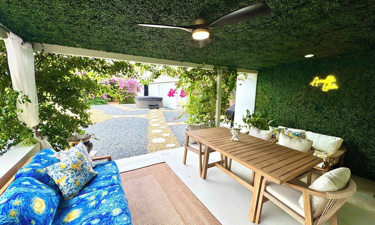 Mango Groves Cottage | Italian Amalfi Cottage in FL - Beach Walk - Hot Tub