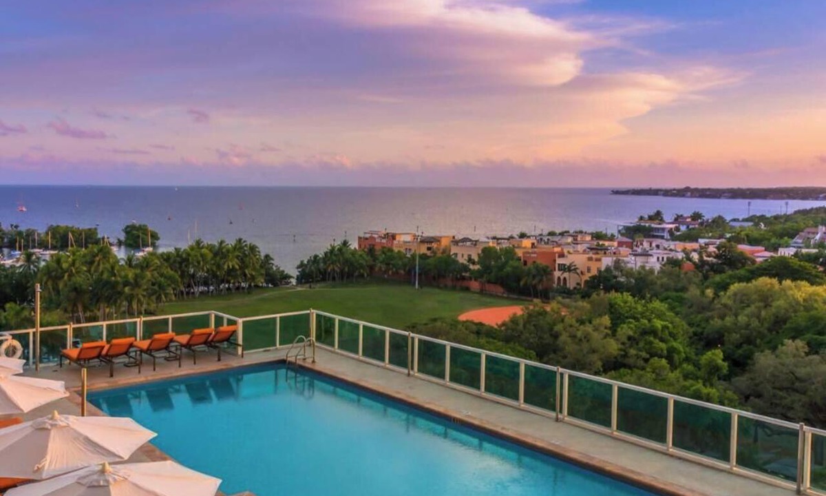 Coconut Grove Apartment | June 15 WC Studio: Peaceful Luxury & Pool