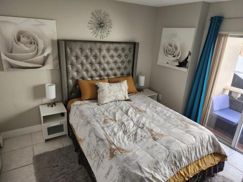 Tamiami Bed & Breakfast | KC Rich Services Room Suites