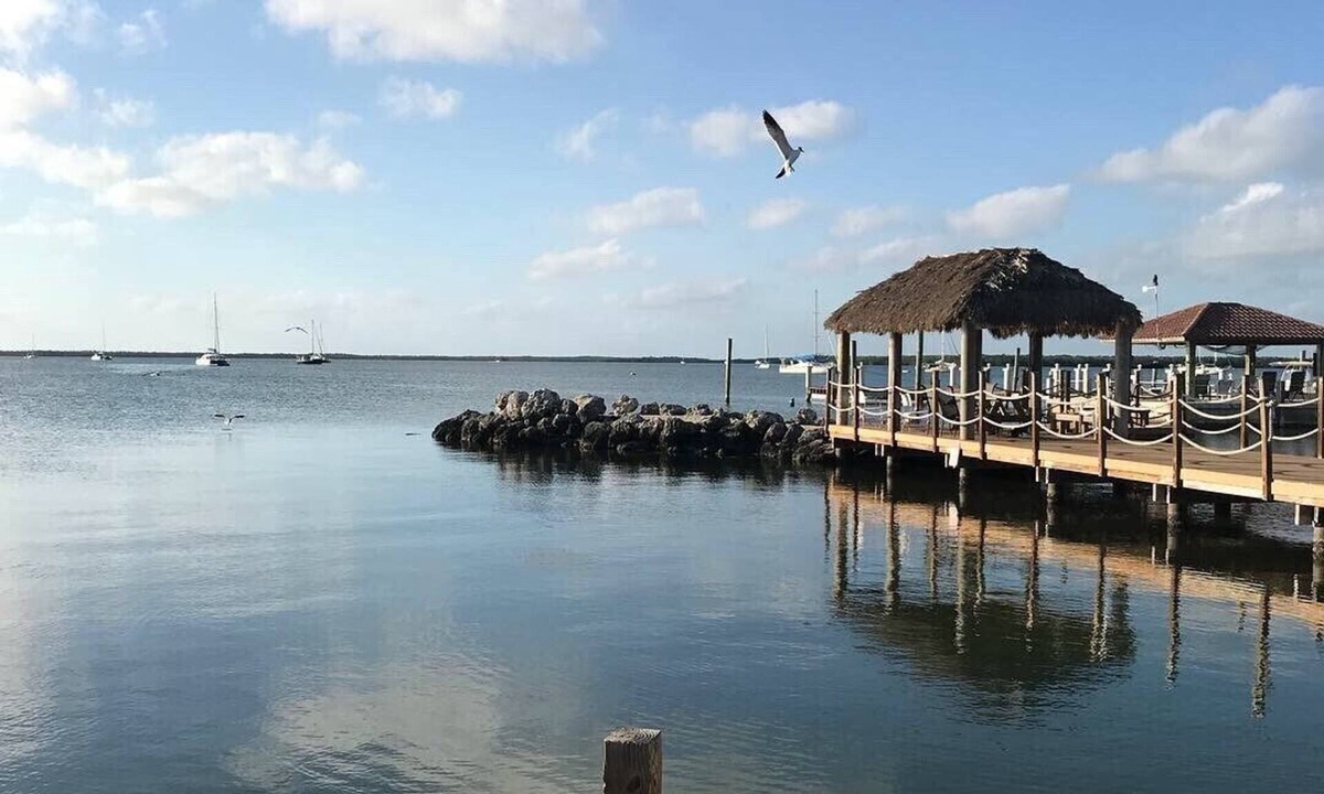 Key Largo Village House | Key Largo Cottage w Water Views & Association Beach!
