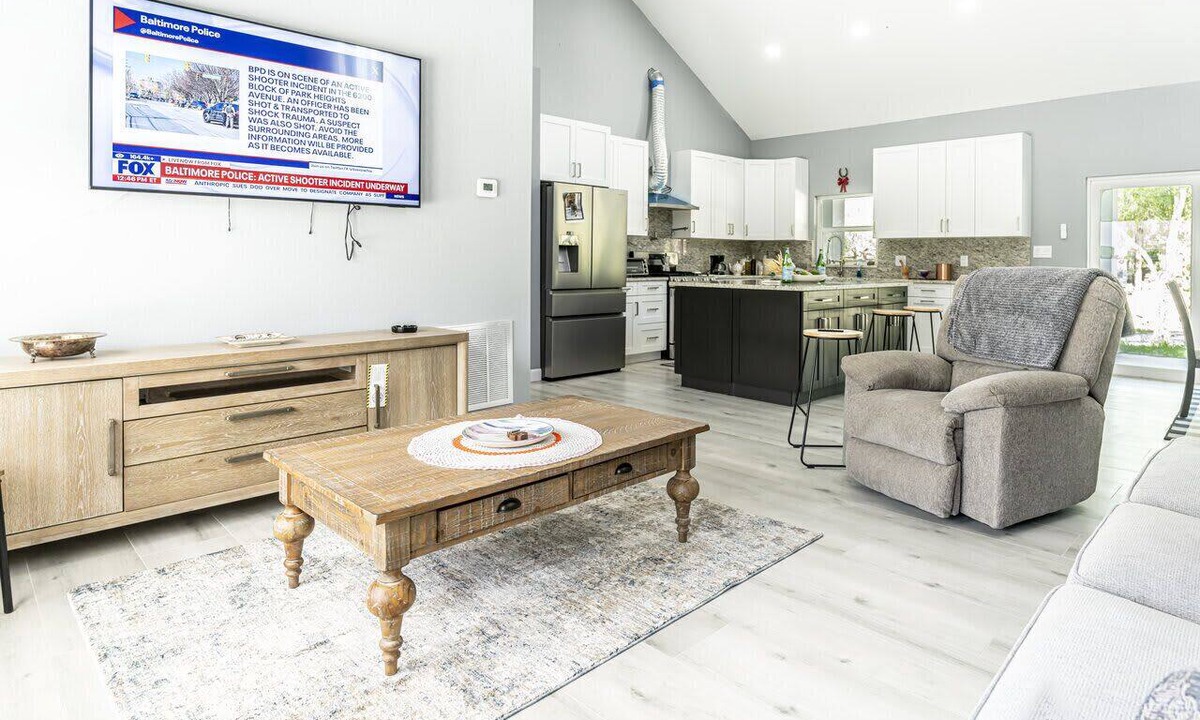 LaBelle House | La Belle Getaway | Chef's Kitchen