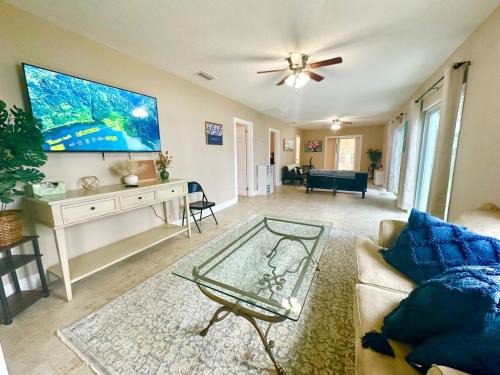 Lake Brant House | Lake Front Cottage-Dock-Fish-Swim-Boat