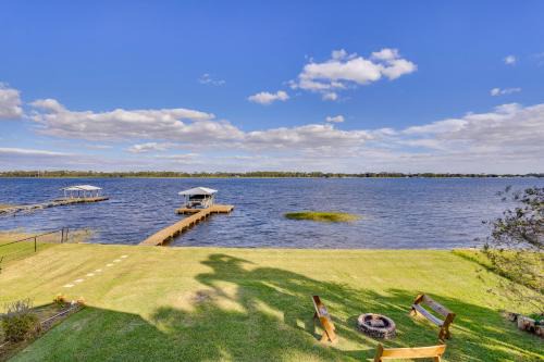 Lake Placid House | Lakefront Home w/Game Room, Kayaks, & Fire Pit