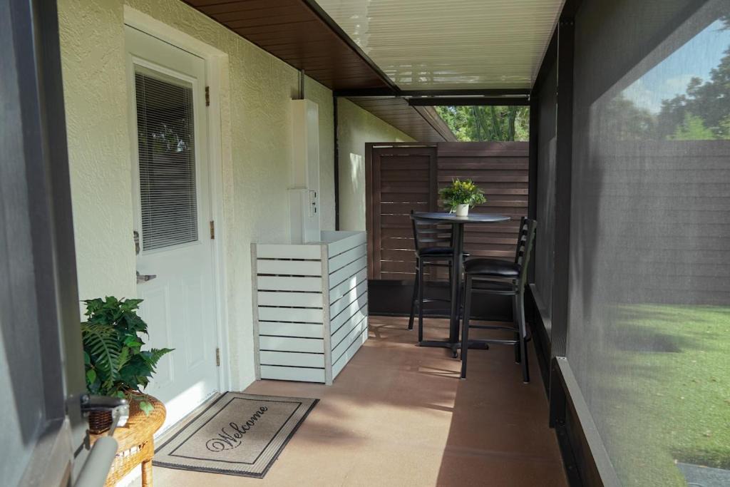 Lakeland Apartment | Lakeland Suites