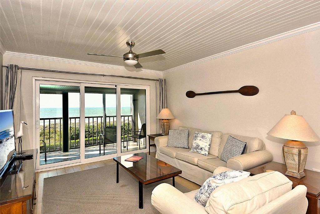 Sunset Beach House | Land's End 8-403 Beach Front - Premier