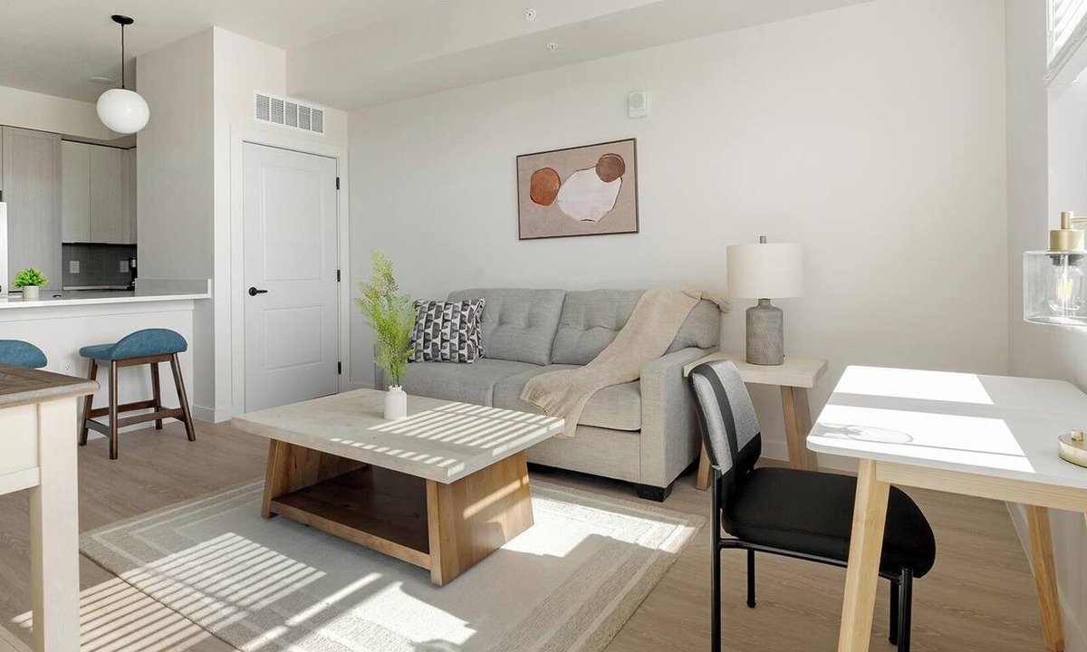 Fort Myers Apartment | Landing | Chic 1BD, Gym, Clubhouse
