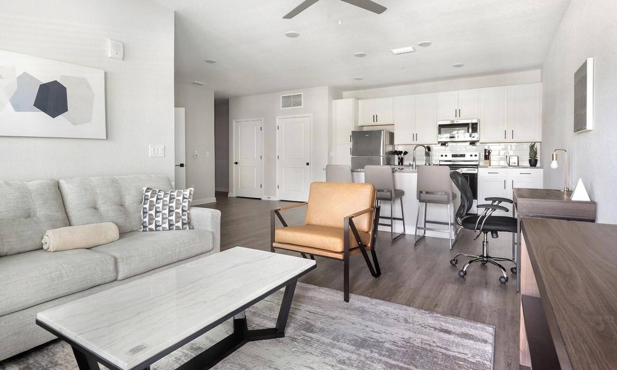 Port Malabar Apartment | Landing | Chic 1BD, Gym, Pool