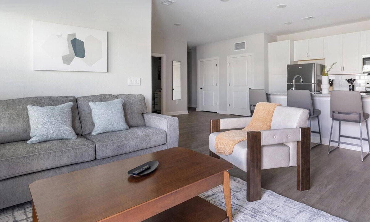 Fort Myers Apartment | Landing | Chic 1BD, Pool