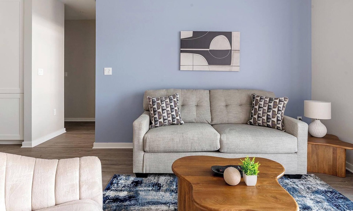 Bonita Shores Apartment | Landing | Chic 2BD, Yoga Studio, Gym