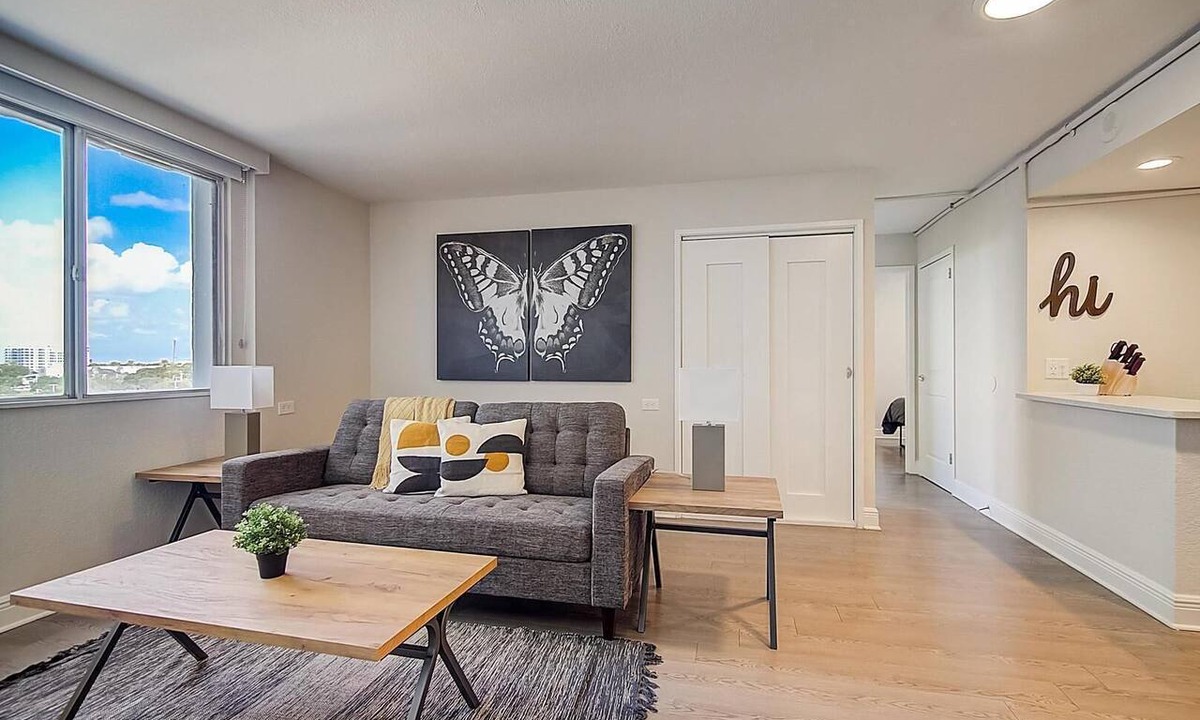 St. Petersburg Apartment | Landing | Chic 2BD, Pool, Gym