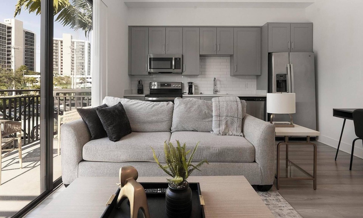 Fort Myers River District Apartment | Landing | Chic Studio, Rooftop Lounge, Yoga Studio