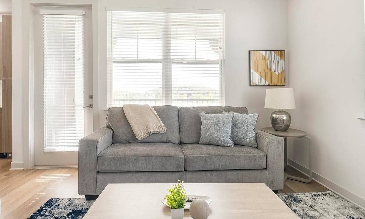 Biggar Apartment | Landing | Incredible 2BD, Gym, Clubhouse