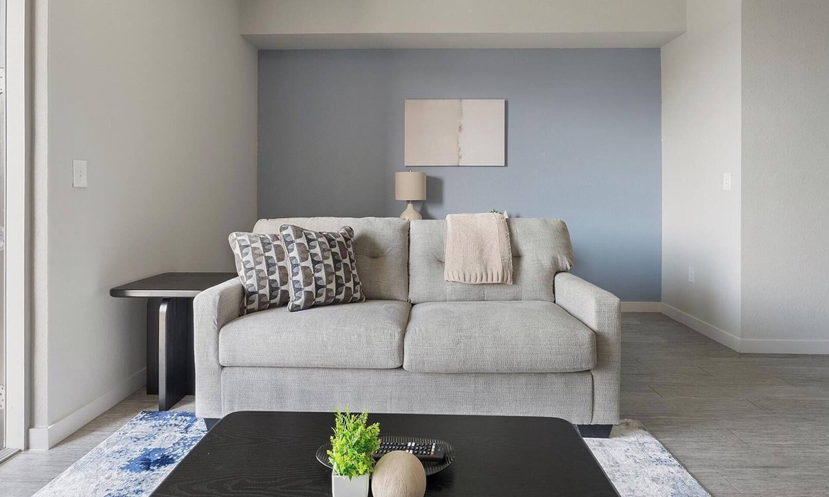 Biggar Apartment | Landing | Incredible 1BD, Gym, Clubhouse