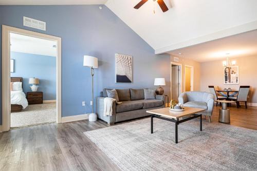 Cocoa Apartment | Landing Incredible 3BD Pool Clubhouse