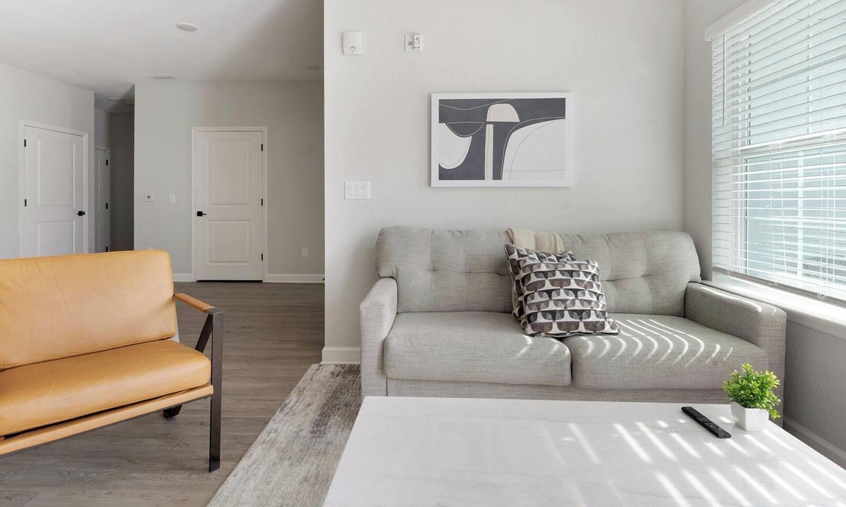 Port Malabar Apartment | Landing | Modern 1BD, Pool, Gym