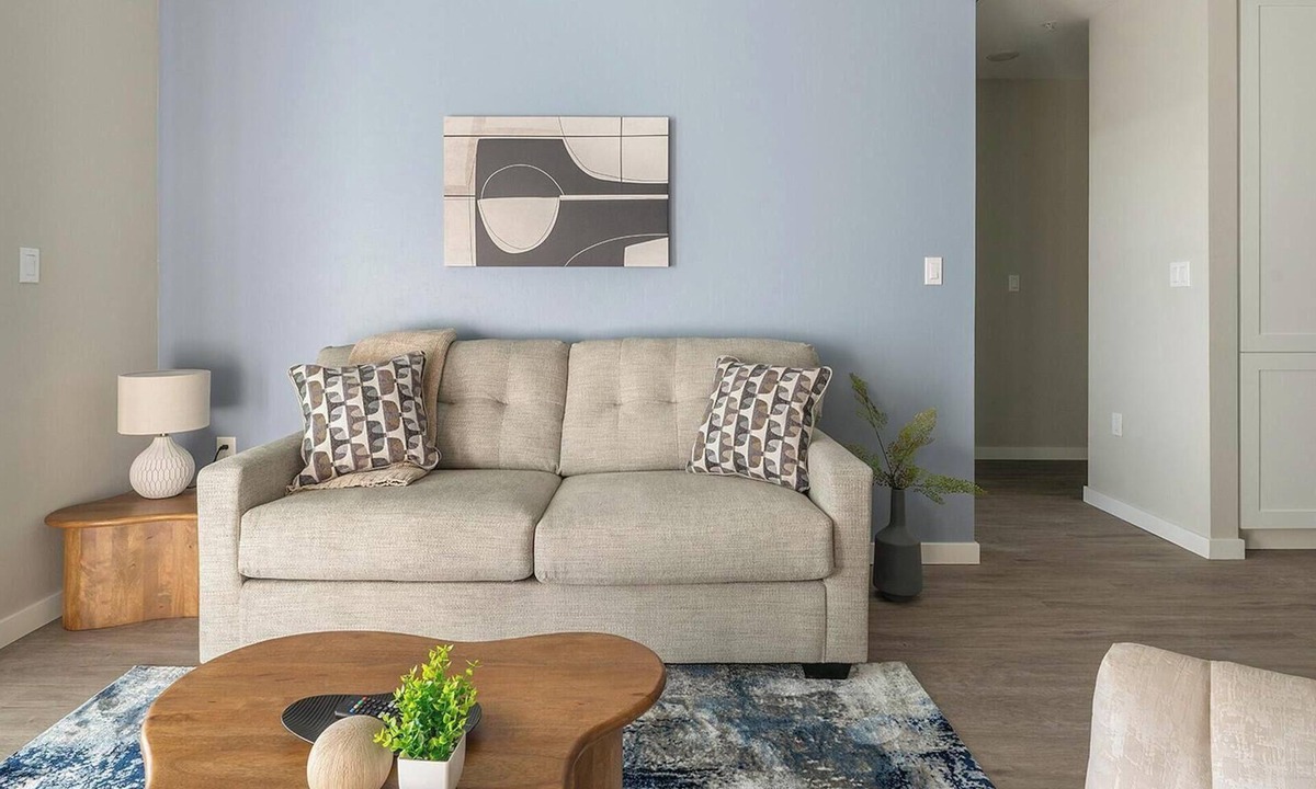 Bonita Shores Apartment | Landing | Spectacular 2BD, Yoga Studio, Gym