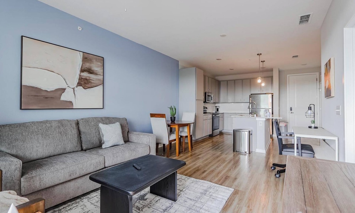 Interchange Square Apartment | Landing | Spectacular 1BD, Pool, Gym