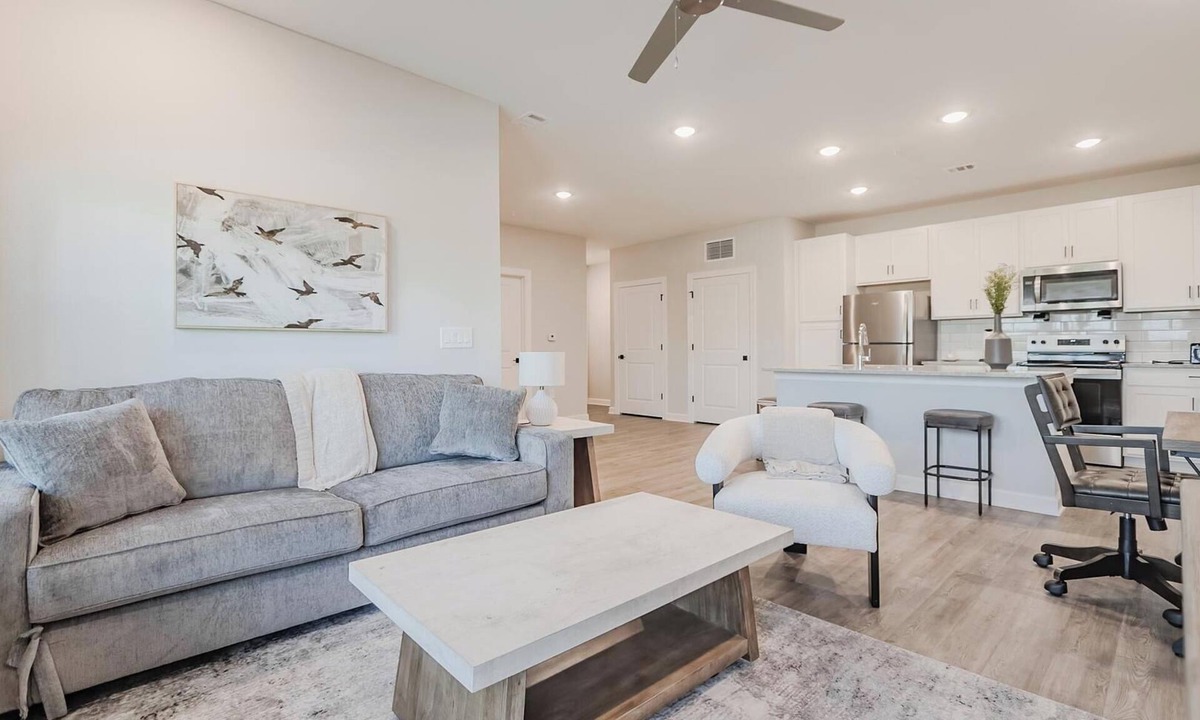 Fort Myers Apartment | Landing | Spectacular 1BD, Pool