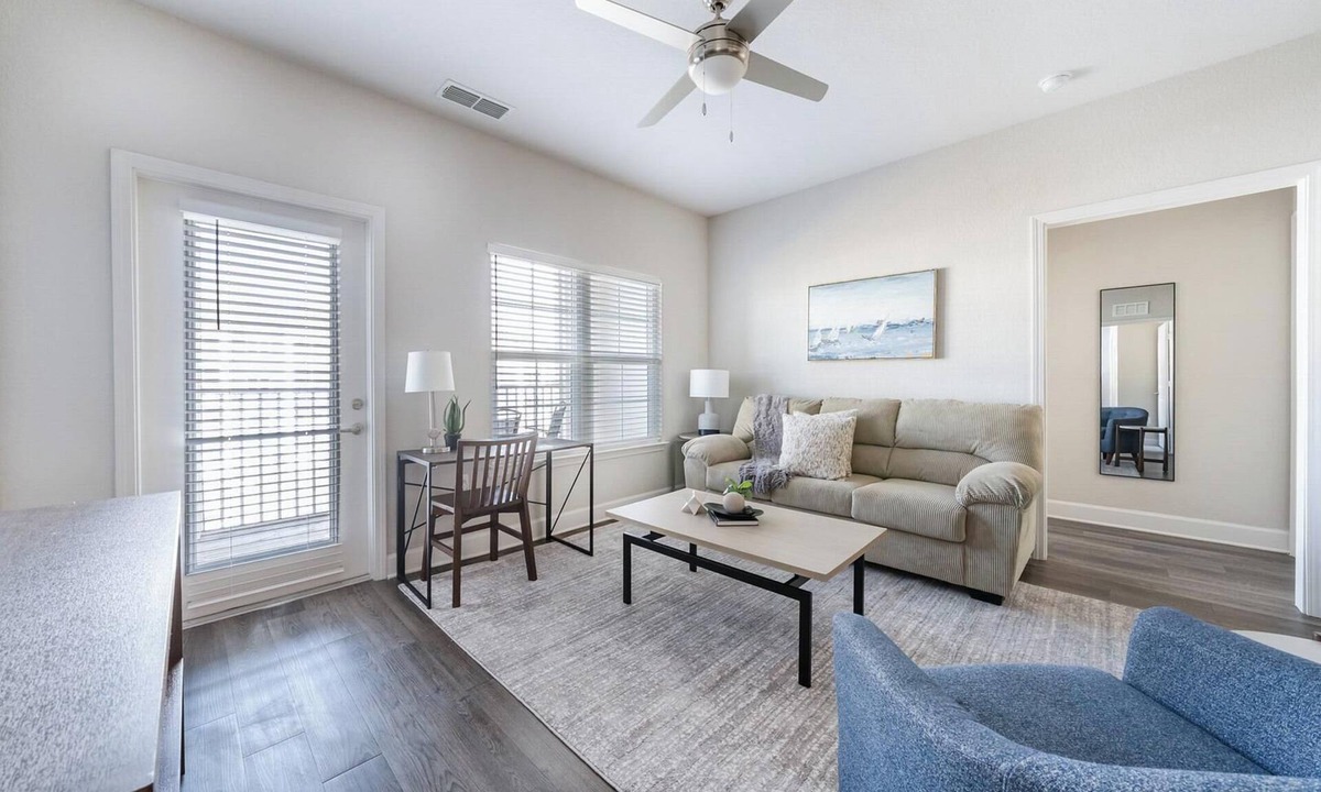 Interchange Square Apartment | Landing | Stunning 2BD, Gym, Game Room
