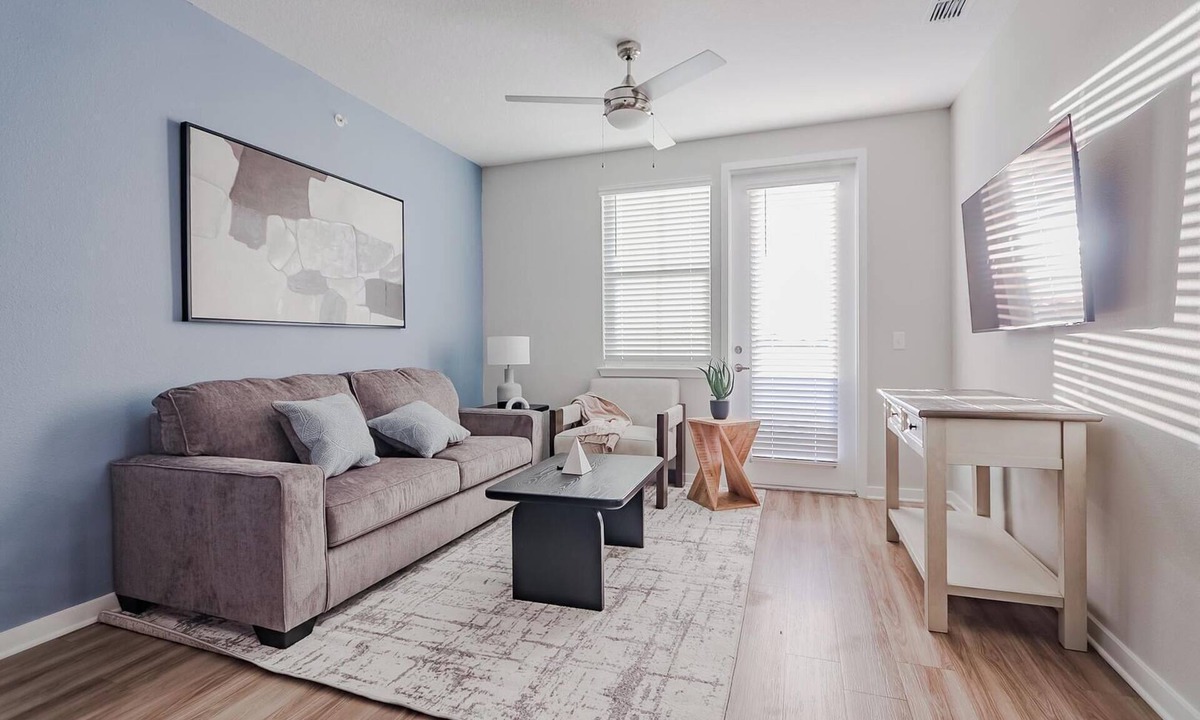 Interchange Square Apartment | Landing | Stunning 2BD, Gym, Game Room