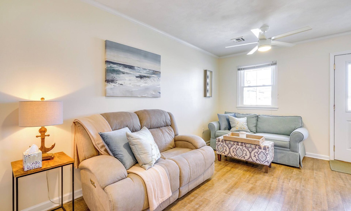 Dover Beaches North Apartment | Lavallette Apartment w/Patio - Walk to the Beach!