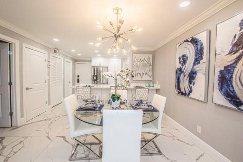 Wesley Chapel House | Lavish Living ~ Ground Floor Corner Unit