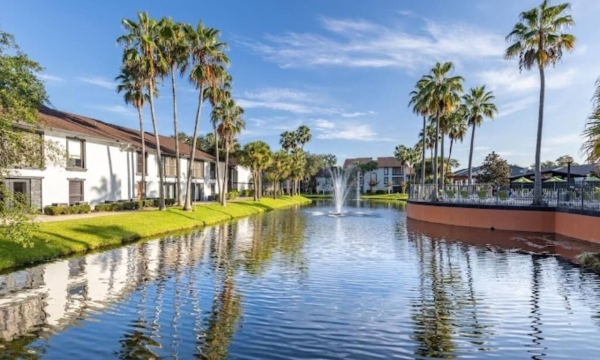 Kissimmee Resort | Legacy Vacation Club Orlando- Oaks puts all the magic fun on your doorstep