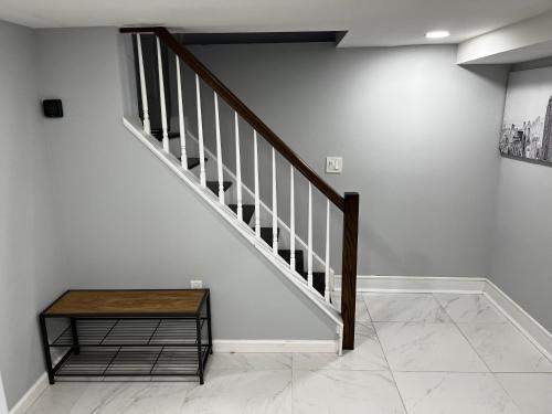 Westerleigh House | Lg2NY
