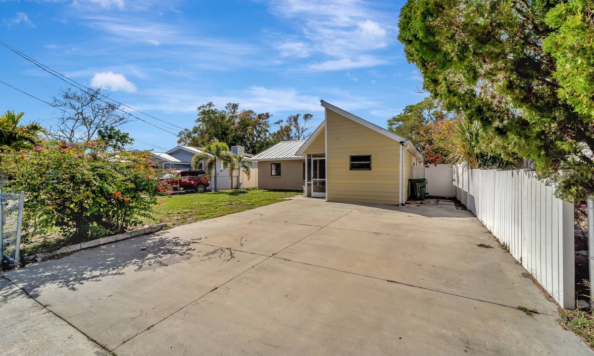 Sarasota House | Lido and Siesta key Beach in Sarasota FL